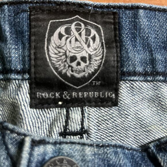 Rock & RepublicBlue Denim Straight Leg Jeans with Faded and Distressed Detail - Picture 2 of 8